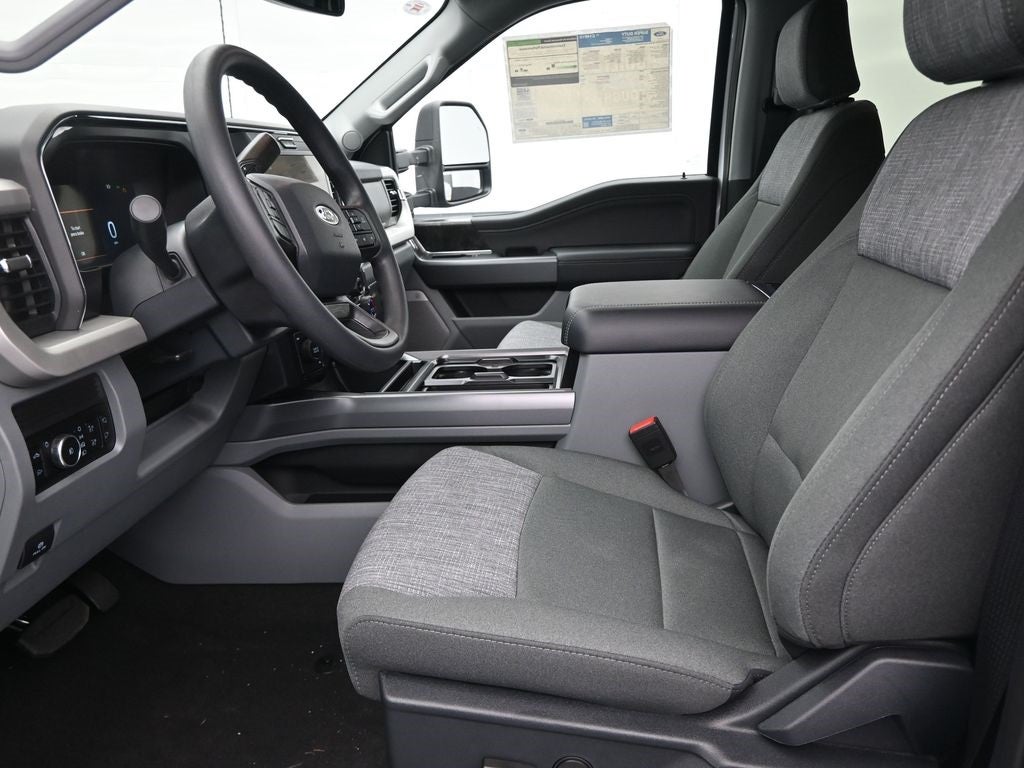 2026 Ford F-350SD XLT DRW