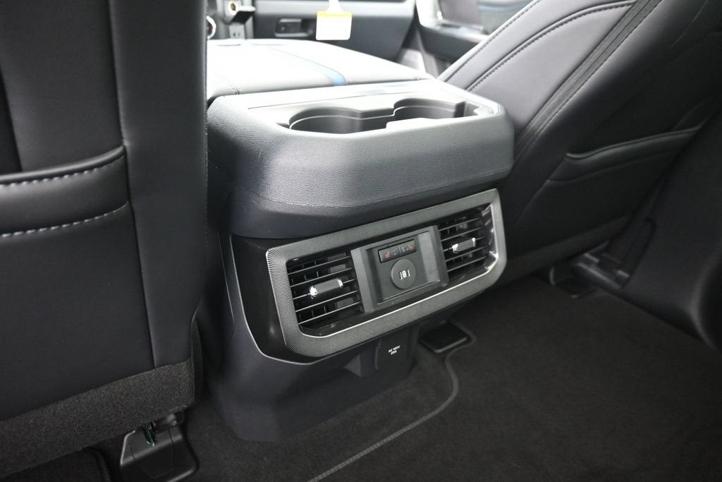 2027 Ford F-450SD DRW