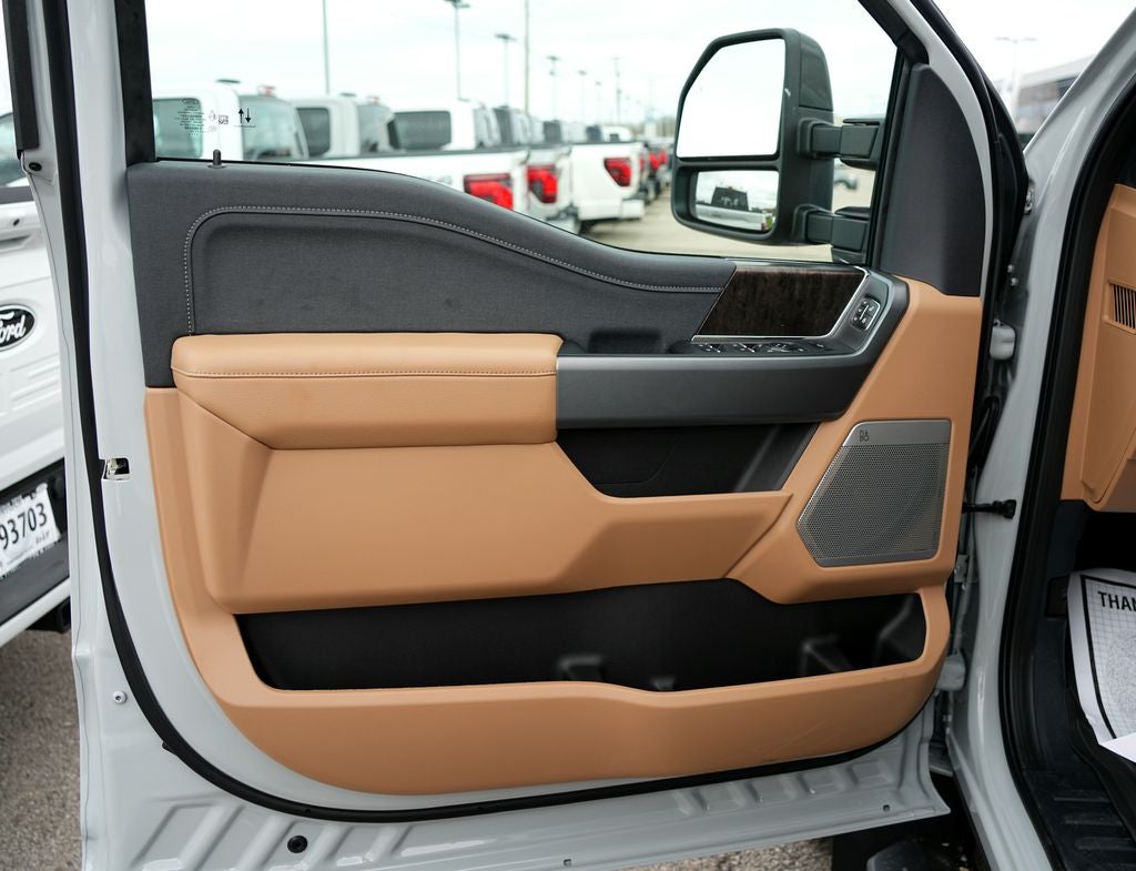 2026 Ford F-450SD Lariat DRW