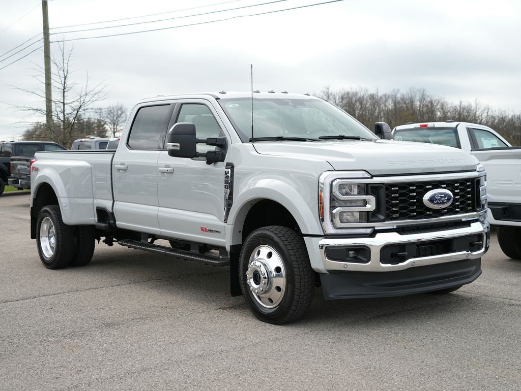 2026 Ford F-450SD Lariat DRW