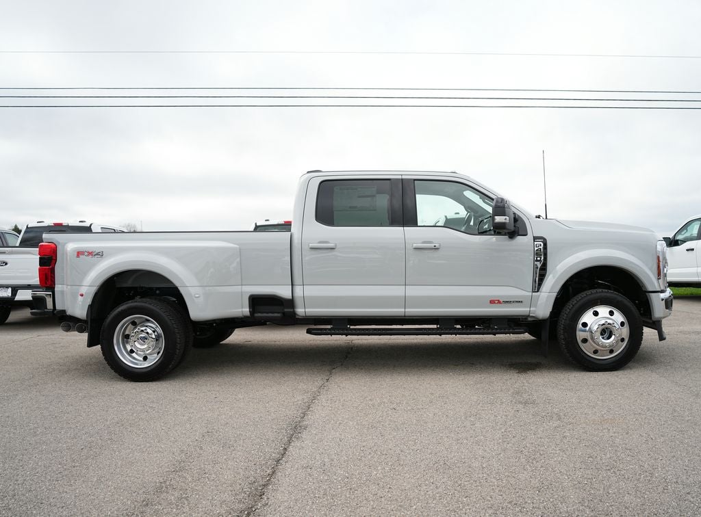 2026 Ford F-450SD Lariat DRW