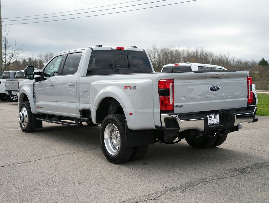 2026 Ford F-450SD Lariat DRW