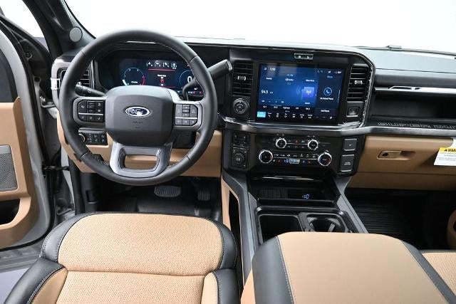 2026 Ford F-450SD Lariat DRW