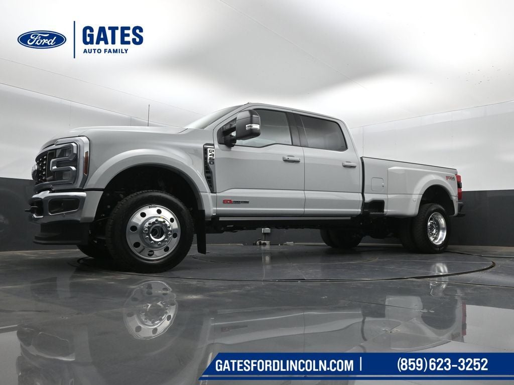 2026 Ford F-450SD Lariat DRW