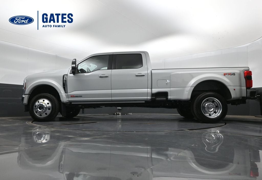 2026 Ford F-450SD Lariat DRW