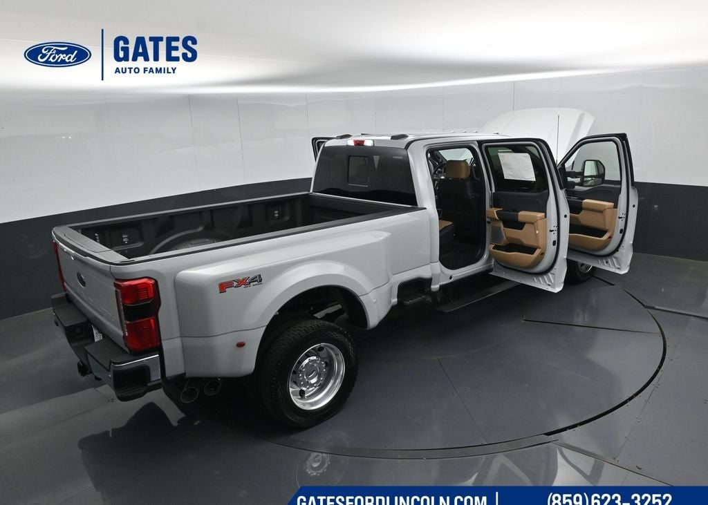2026 Ford F-450SD Lariat DRW