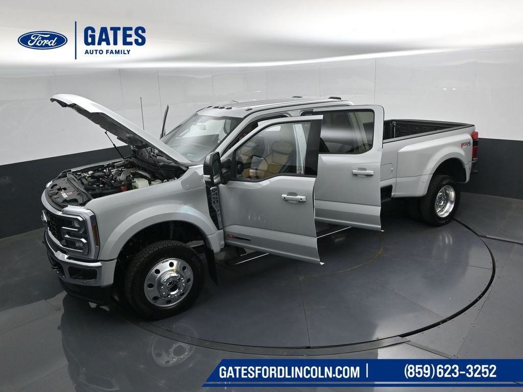 2026 Ford F-450SD Lariat DRW