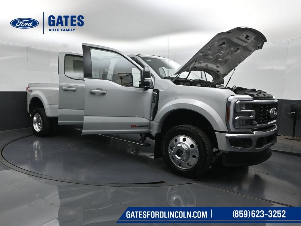2026 Ford F-450SD Lariat DRW