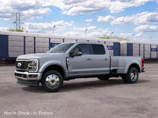 2027 Ford Super Duty F-450 Pickup F-450® Lariat®