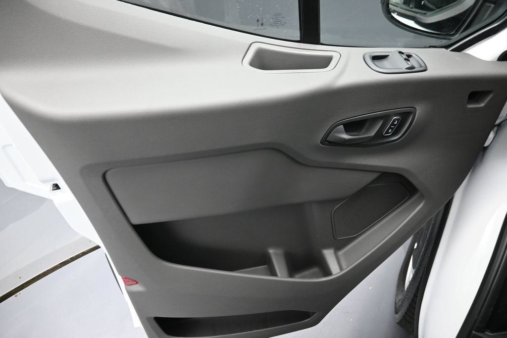 2027 Ford Transit-250 Base
