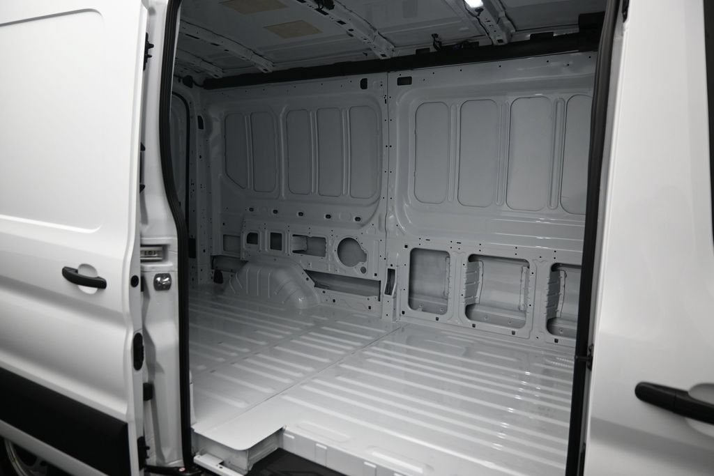 2027 Ford Transit-250 Base
