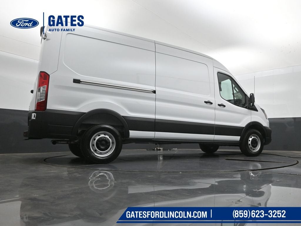2027 Ford Transit-250 Base