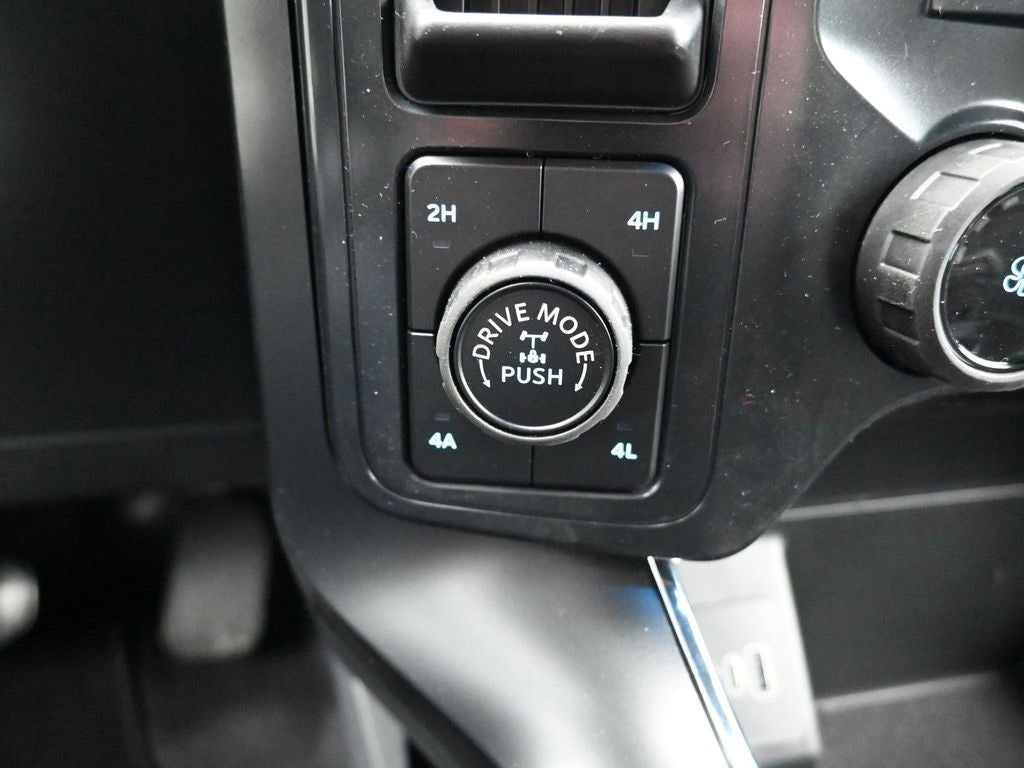 2025 Ford F-150 STX LOBO