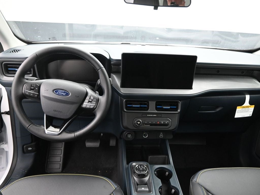 2025 Ford Maverick Lobo Standard