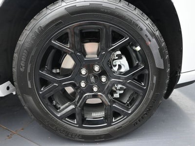 2025 Ford Maverick Lobo Standard