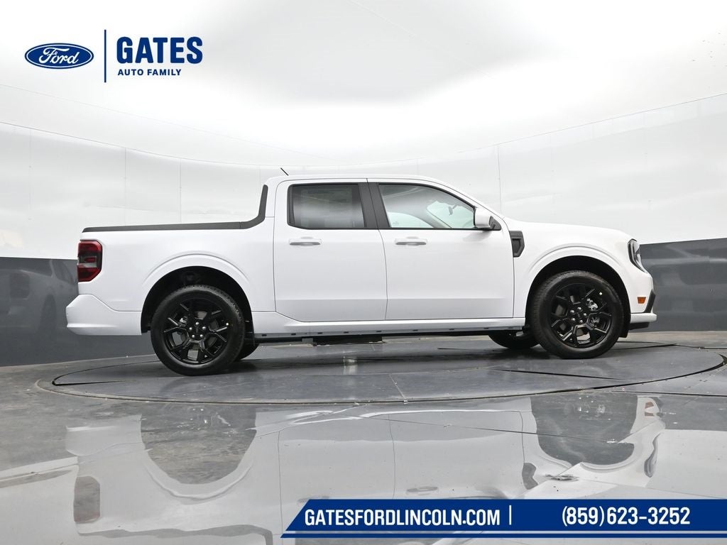 2025 Ford Maverick Lobo Standard