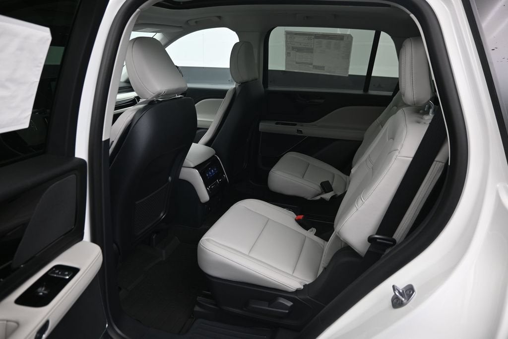 2027 Lincoln Aviator Premiere Premium
