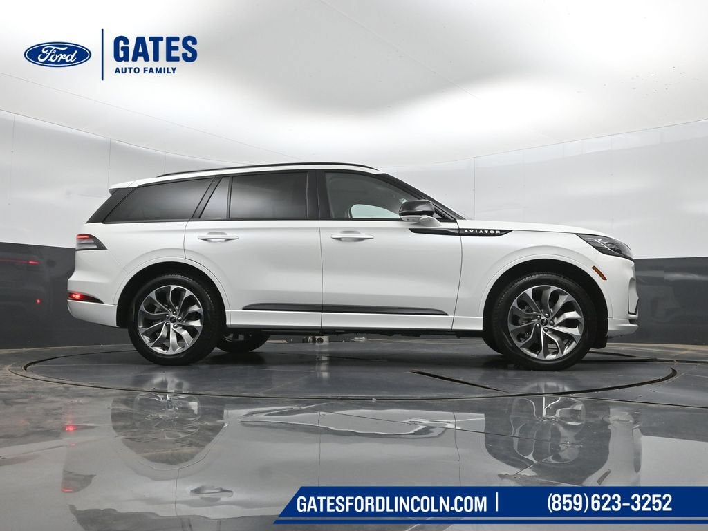 2027 Lincoln Aviator Premiere Premium