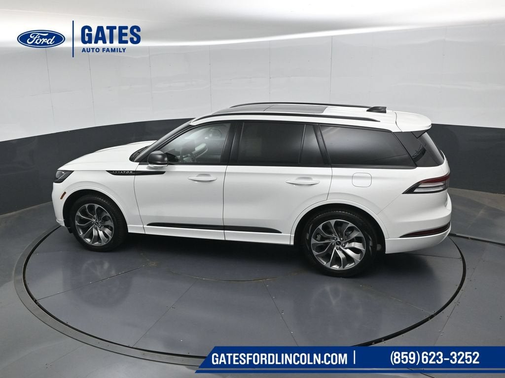 2027 Lincoln Aviator Premiere Premium