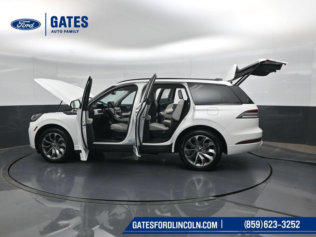 2027 Lincoln Aviator Premiere Premium