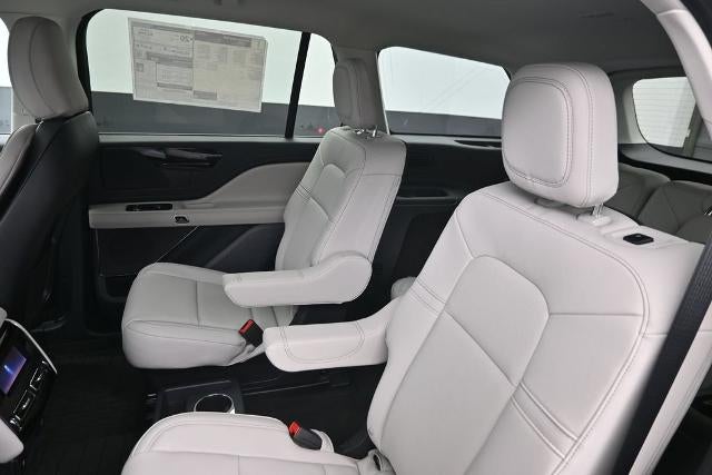 2027 Lincoln Aviator Premiere