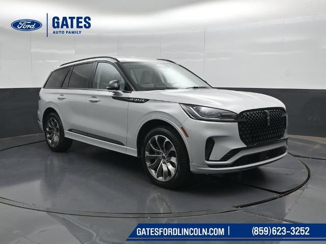 2027 Lincoln Aviator Premiere