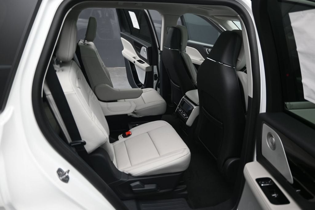 2027 Lincoln Aviator Reserve Premium