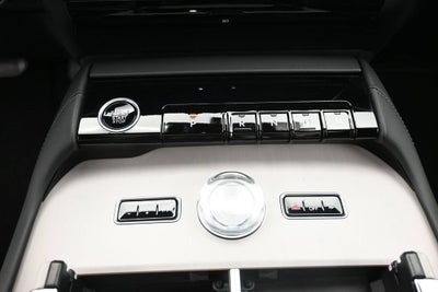 2027 Lincoln Navigator Reserve