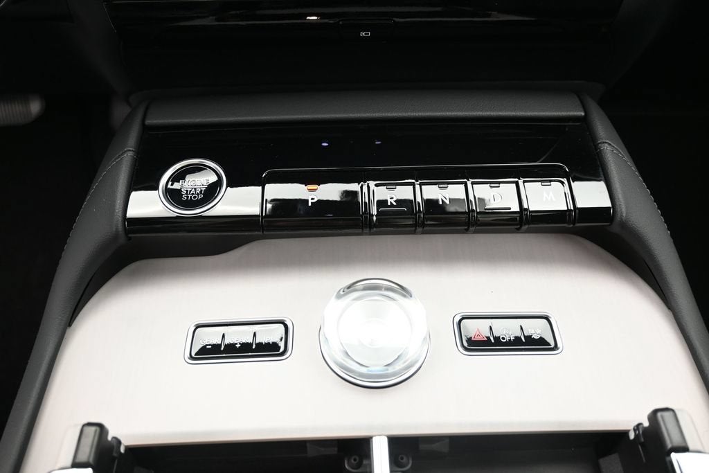 2027 Lincoln Navigator Reserve