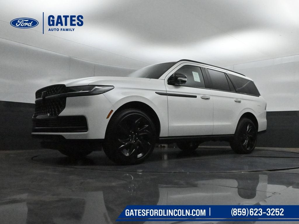 2027 Lincoln Navigator Reserve