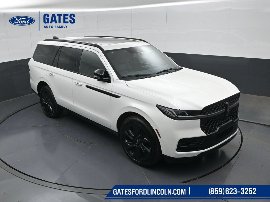 2027 Lincoln Navigator Reserve