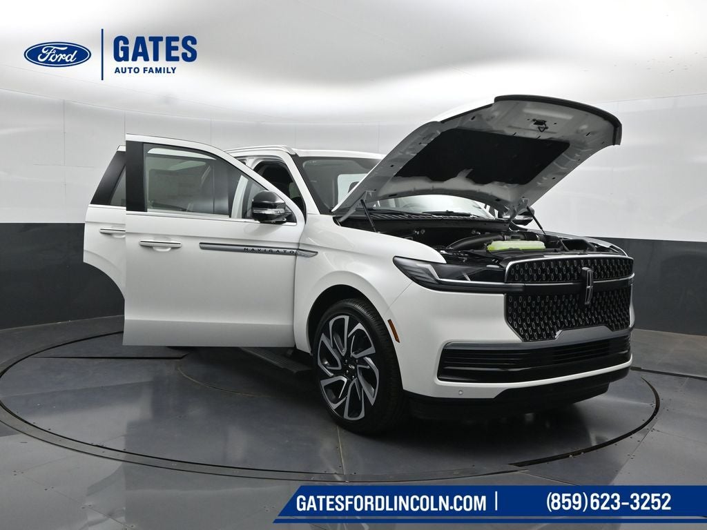 2027 Lincoln Navigator Reserve