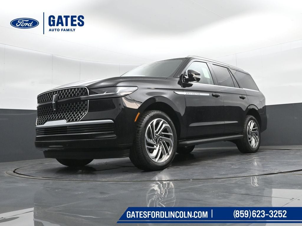 2026 Lincoln Navigator Premiere