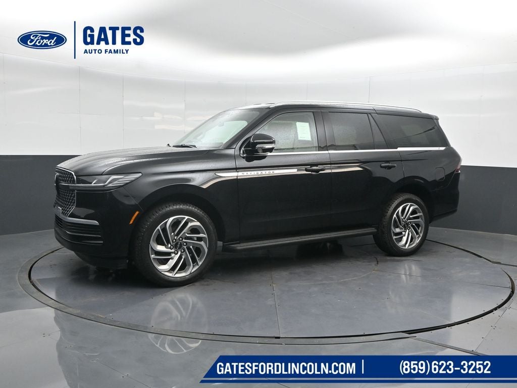 2026 Lincoln Navigator Premiere