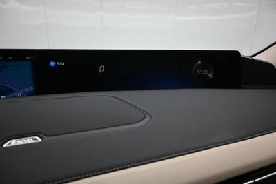 2027 Lincoln Navigator Premiere
