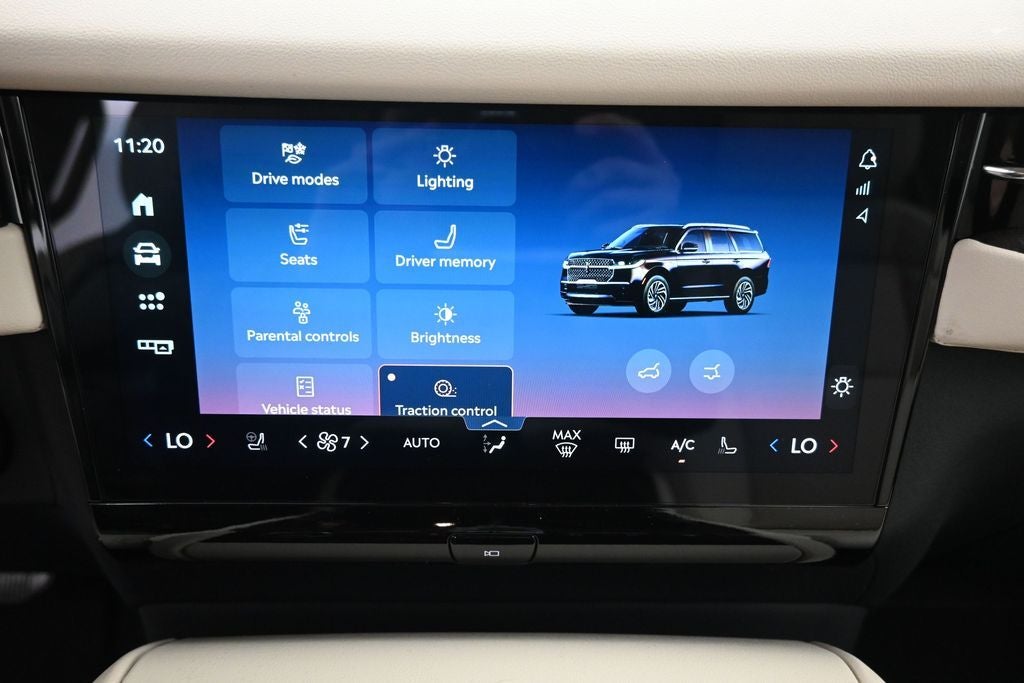 2027 Lincoln Navigator Premiere