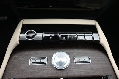 2027 Lincoln Navigator Premiere