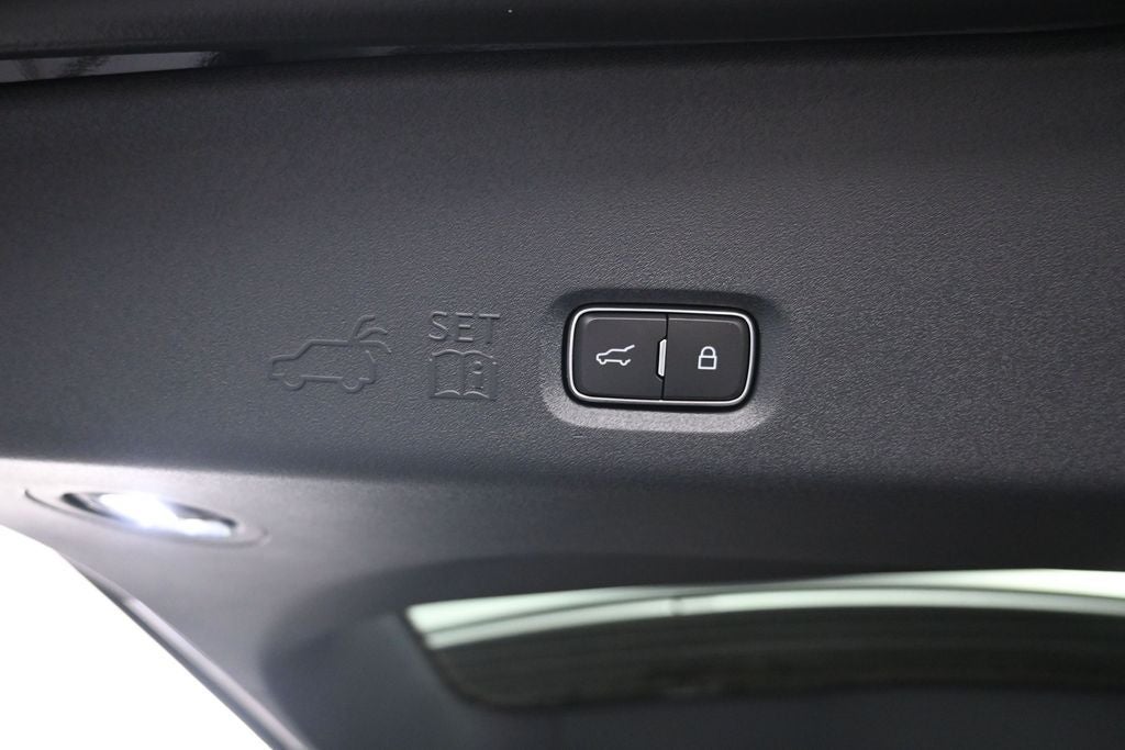 2027 Lincoln Navigator Premiere