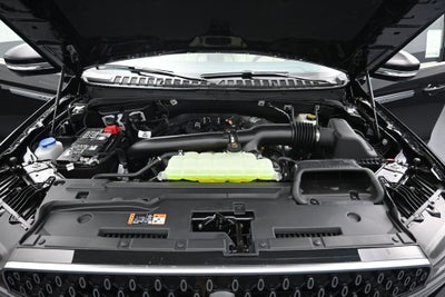 2027 Lincoln Navigator Premiere