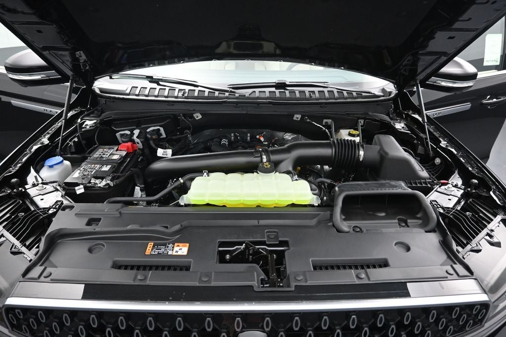 2027 Lincoln Navigator Premiere