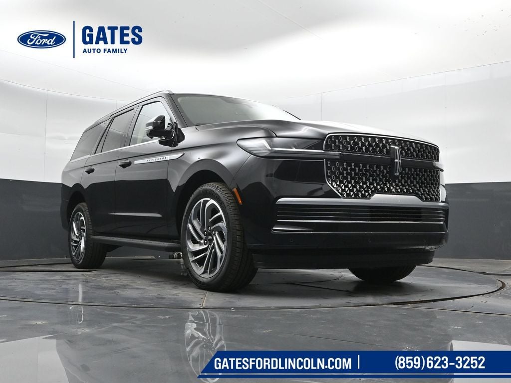 2027 Lincoln Navigator Premiere