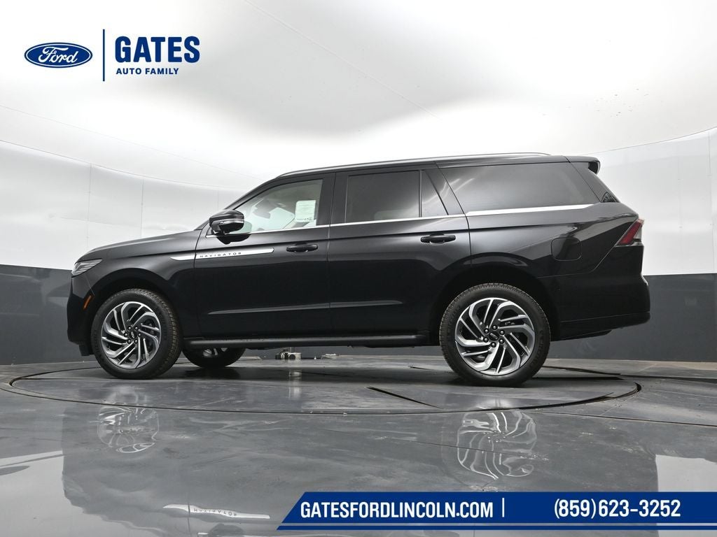 2027 Lincoln Navigator Premiere