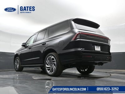 2027 Lincoln Navigator Premiere