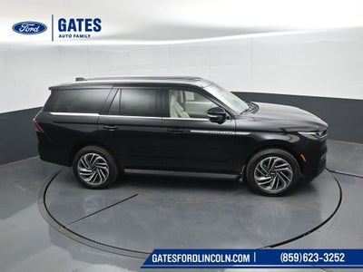 2027 Lincoln Navigator Premiere