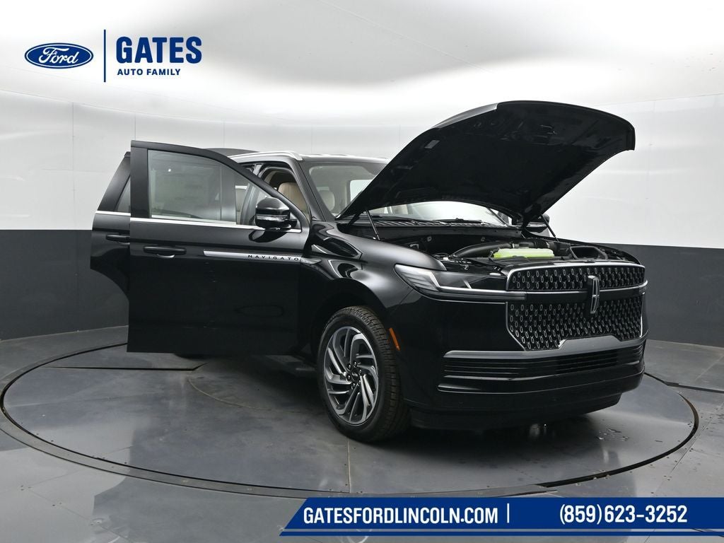 2027 Lincoln Navigator Premiere