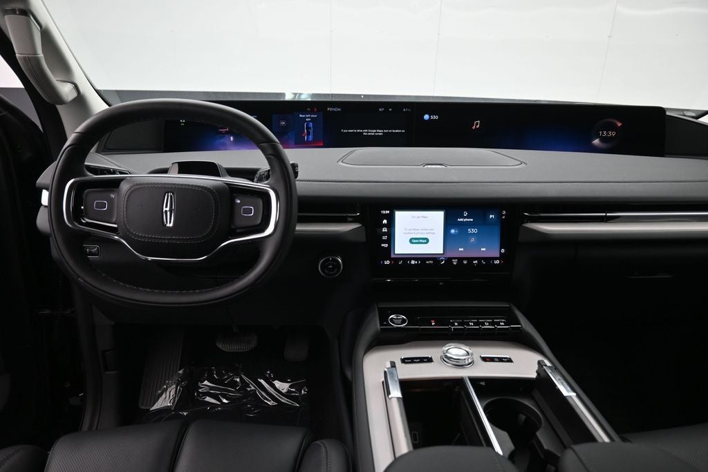 2027 Lincoln Navigator Premiere