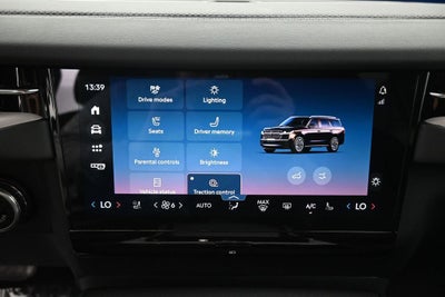 2027 Lincoln Navigator Premiere