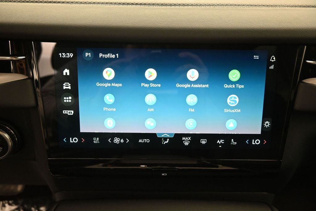 2027 Lincoln Navigator Premiere
