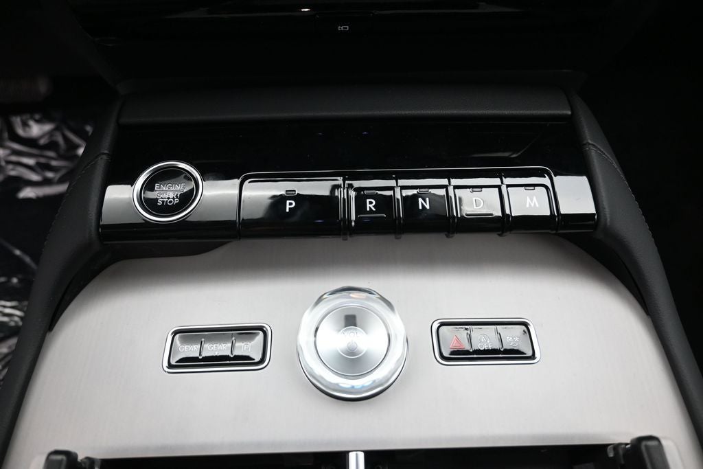 2027 Lincoln Navigator Premiere