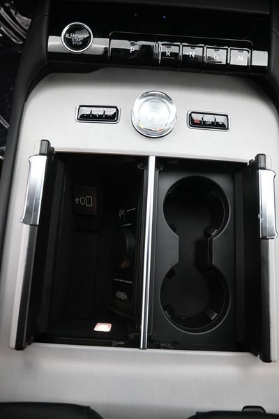 2027 Lincoln Navigator Premiere